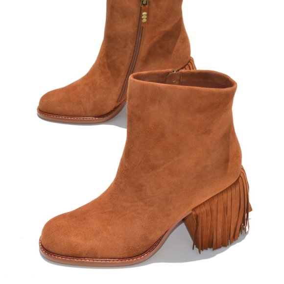 Kelsi Dagger Shoes - Kelsi Dagger Brooklyn Women's Bootie Size 9.5